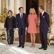 Visite au Luxembourg du président de la République française, Emmanuel Macron - Photo officielle de LL.AA.RR. le Grand-Duc et la Grande-Duchesse avec le président de la République française, Emmanuel Macron, et son épouse, Brigitte Macron. - Photo : Pierre Matgé