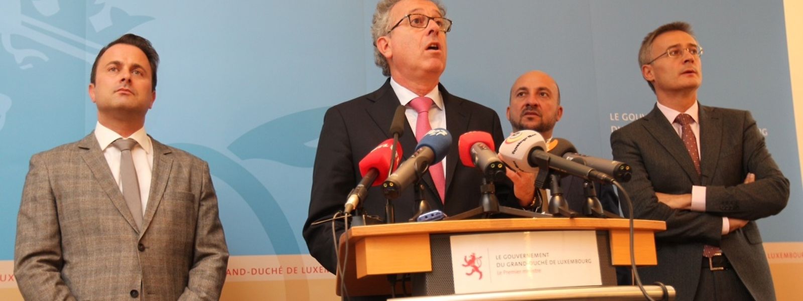 Geballte Ministerkraft: Bettel, Gramegna, Schneider, Braz.