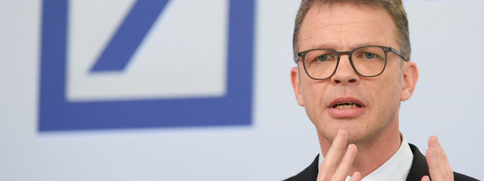 Christian Sewing, Vorstandsvorsitzender der Deutschen Bank: fünf Quartale in Folge mit einem Gewinn.