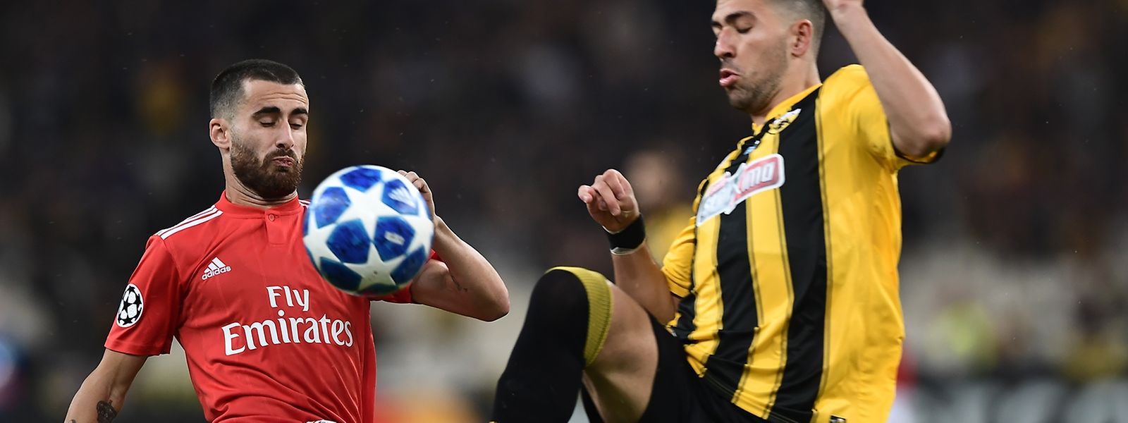 O Benfica conquistou uma importante vitória em Atenas, frente ao AEK.