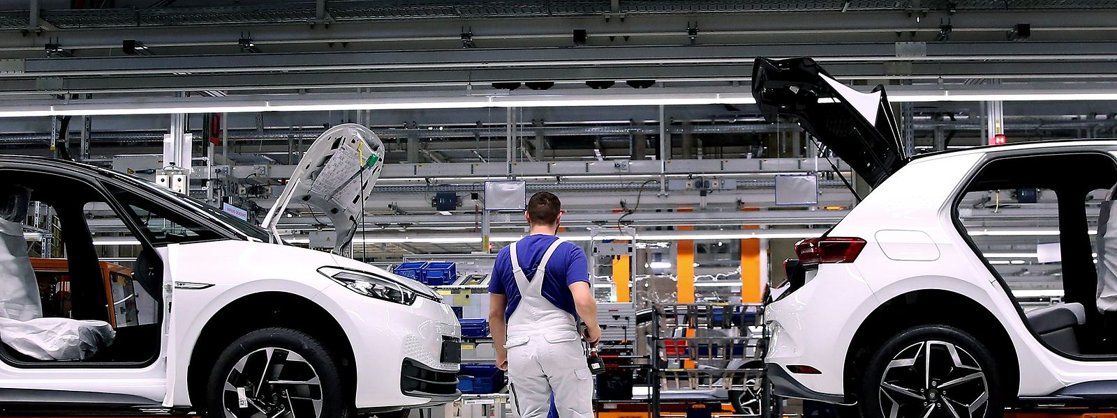 Die deutschen Autohersteller lassen immer mehr E-Autos von den Bändern rollen. 