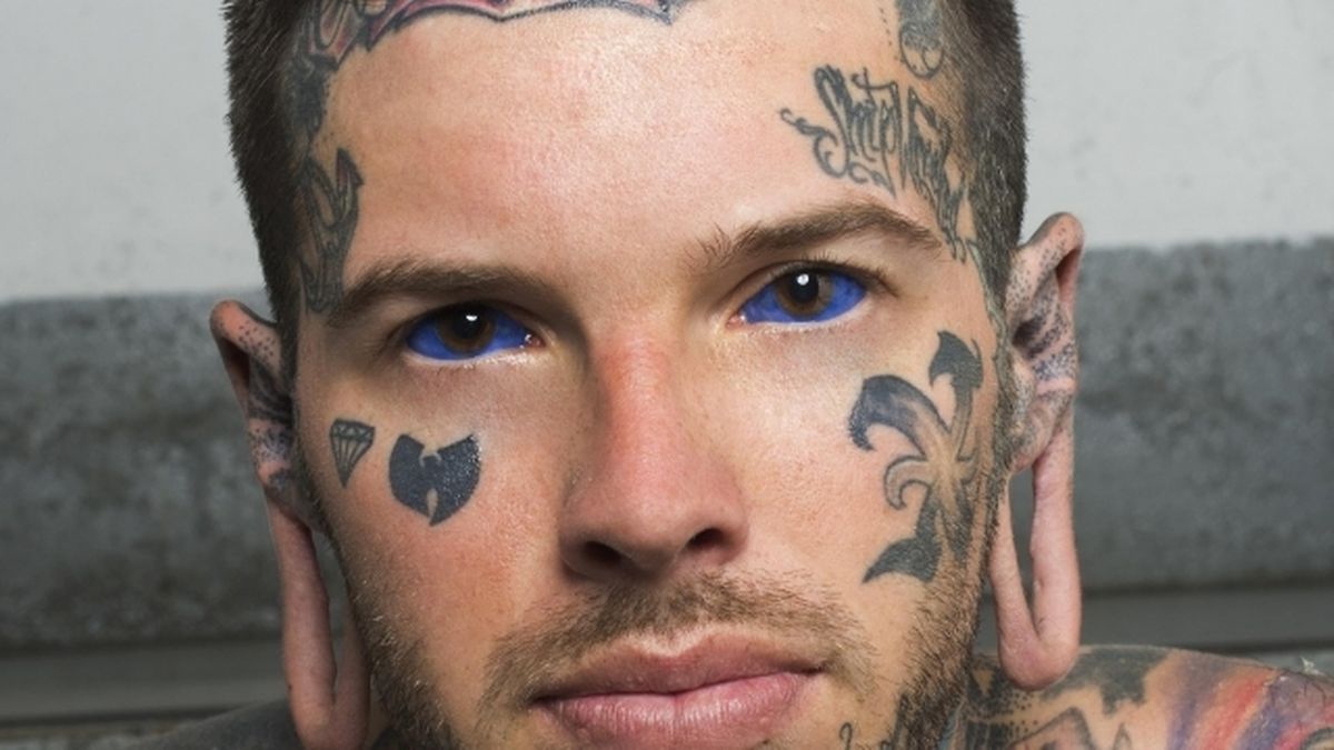 Gefährliche Körperkunst: Luna Cobra erfand das Augapfel-Tattoo