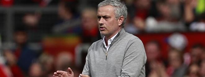 O Manchester United do treinador português parte como favorito à vitória na Liga Europa frente aos holandeses do Ajax