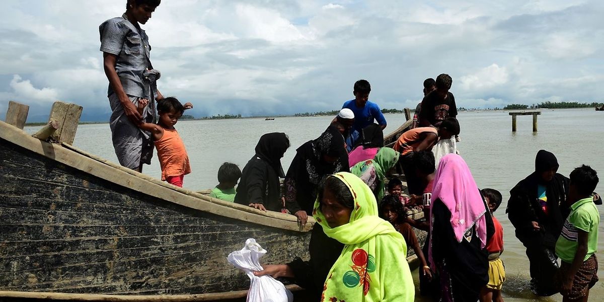 Die Rohingya-Flüchtlinge gelangen meist mit Booten nach Bangladesch.