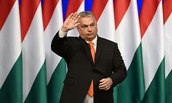 Orban kritisierte den Westen auch dafür, dass er vor dem russischen Angriffskrieg gegen die Ukraine die Sicherheitsansprüche Russlands ignoriert habe.