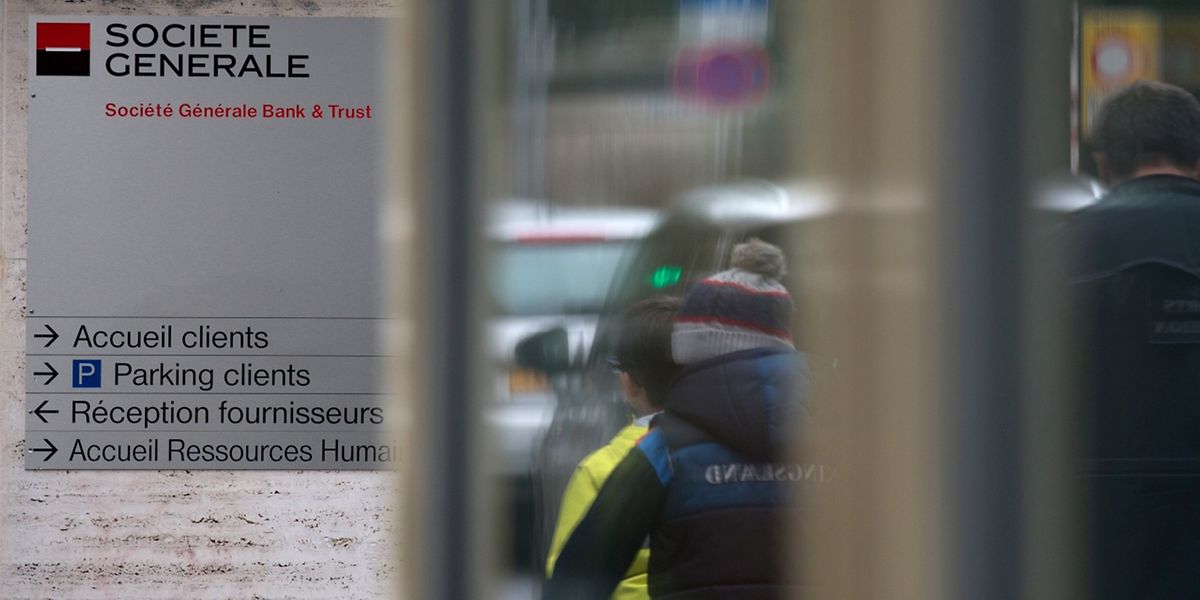 L Emission Cash Investigation La Societe Generale Bank And Trust