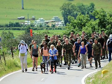 "Marche internationale de Diekirch": Tausende Wanderer - und ein Prominenter