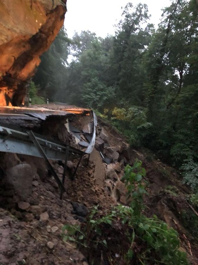 Bilder aus dem Müllerthal, wo die Niederschläge besonders verheerend waren.