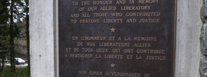 In Luxemburg wurde am Mittwoch mit Mahnwachen und Blumenniederlegungen der 65. Jahrestag der Ardennenoffensive begangen.