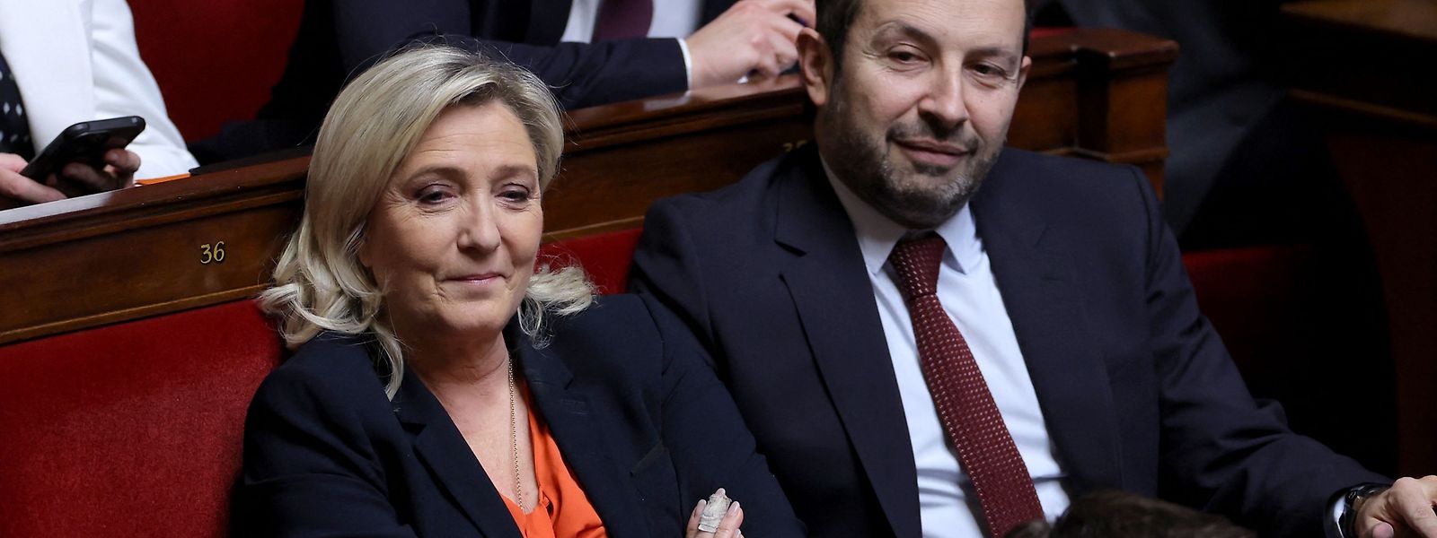 Wenn zwei sich streiten, freut sich die Dritte: Marien Le Pen und ihr "Rassemblement National" könnten aus den Protesten gegen die geplante Rentenreform politisch gestärkt hervorgehen.