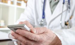 Désespérés, les patients appellent à l'aide