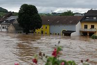 Zahlreiche Häuser standen unter Wasser.