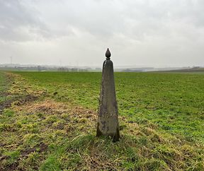 Borne frontière belgo-luxembourgeoise