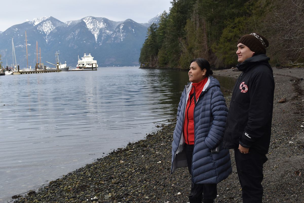 Für Joyce Williams und ihren Neffen Jonathan vom Volk der Squamish ist der Howe Sound mehr als nur eine Bucht.