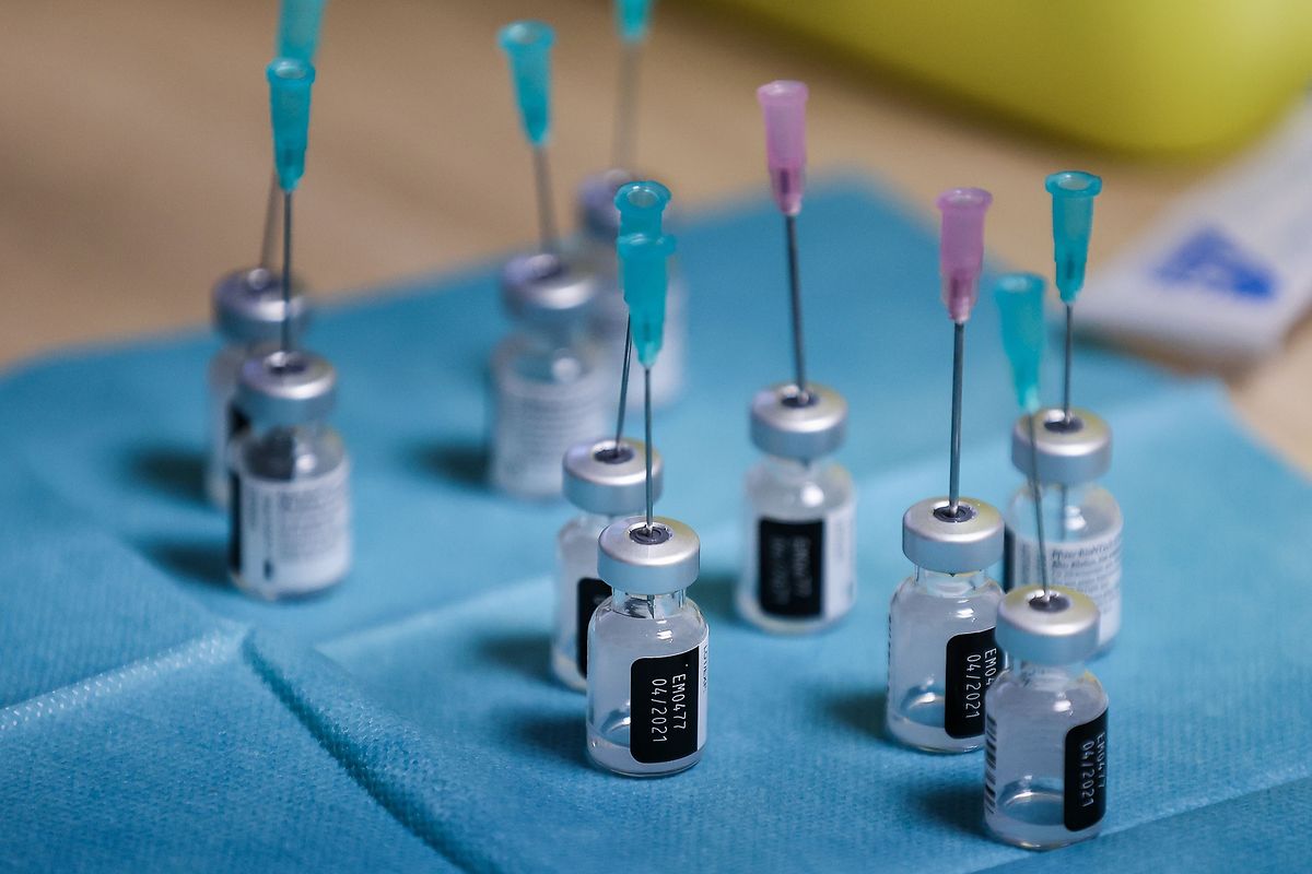 Doses of the BioNTech-Pfizer vaccine Photo: AFP