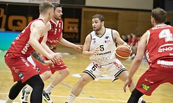 Kevin Moura (T71 m.) / Basketball, Total League Maenner, T71 - Musel Pikes / 17.04.2021 / Duedelingen / Foto: Christian Kemp