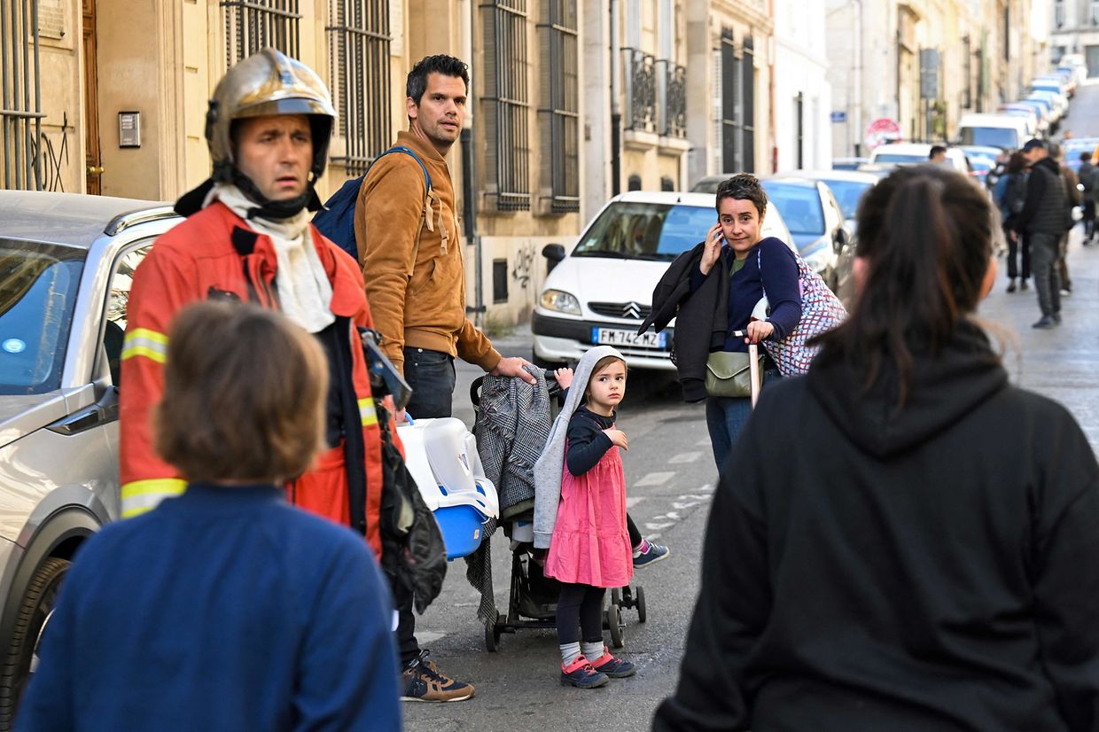 Residents of the surrounding buildings were taken to safety. 