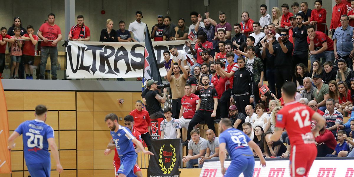Les supporters differdangeois avaient eu un comportement exemplaire en finale de la Coupe. Certains individus ont gâché la fête à Oberkorn.