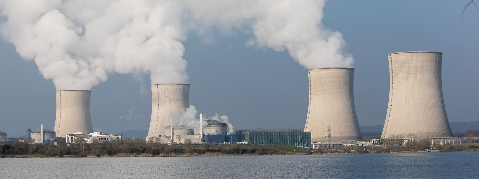 Das Atomkraftwerk in Cattenom ist nur zwölf Kilometer von Deutschland und neun Kilometer von Luxemburg entfernt.