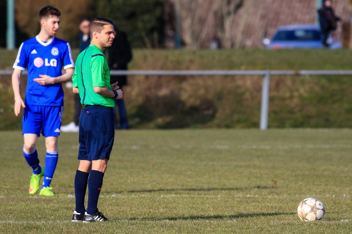 L'arbitre Michael Lima