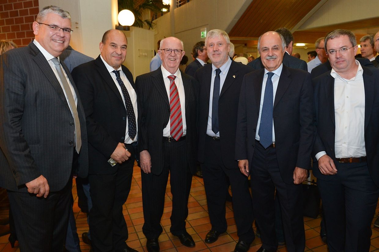 Enrico della Casa (Generalsekretär der UEC), Thierry Marichal, Jacques Conter, FSCL-Generalsekretär Ed Buchette, Renato di Rocco und Claude Conter