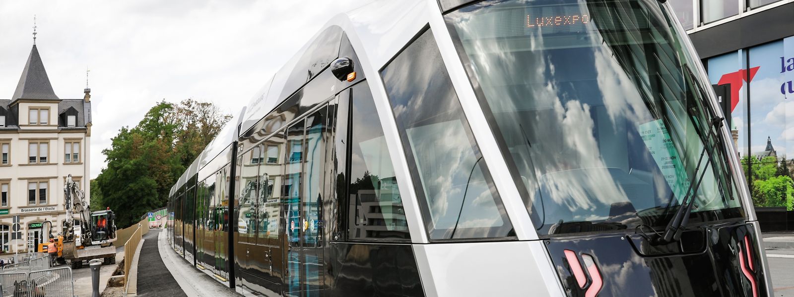 Die Tram Kommt An