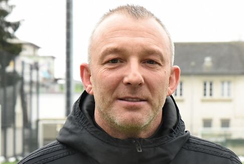 Le Racing a changé d\'entraîneur, pas de philosophie