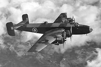 Die sieben Männer saßen in einem Bomber vom Typ Halifax des britischen Herstellers Handley Page.