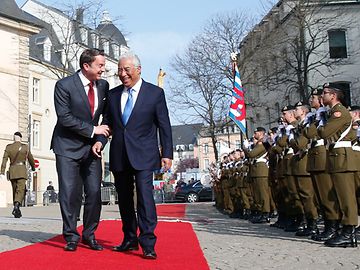 Empfang des portugiesischen Premiers: Großes Kino für zehn Minuten