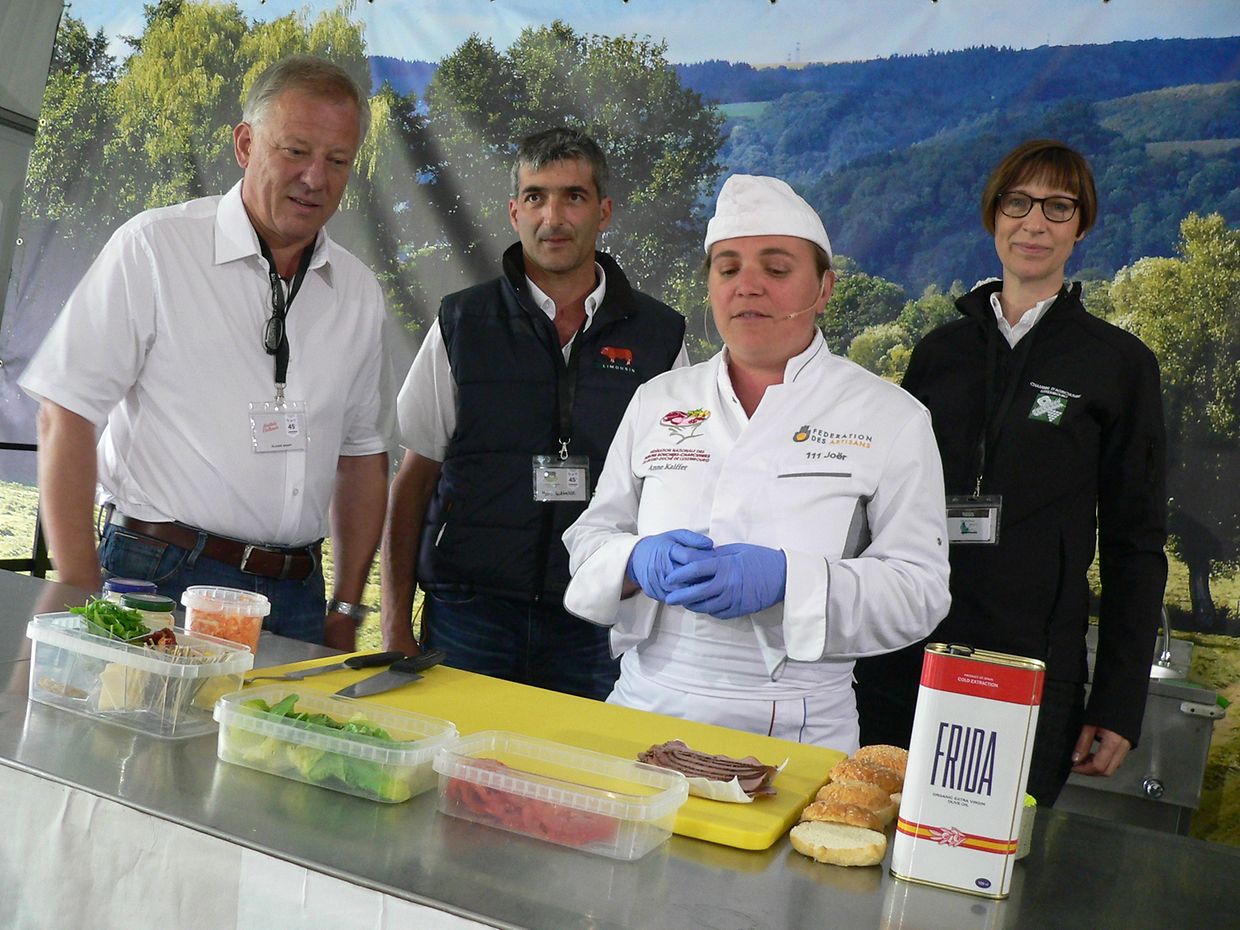 Die "Foire agricole" wusste den Regen am Samstag bereits mit einem abwechslungsreichen Show-Programm zur Nebensache werden zu lassen.