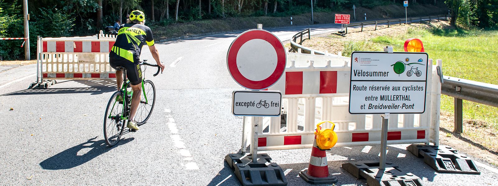 Für den Vëlosummer 2022 wurden mehrere Straßen vorübergehend für den Autoverkehr gesperrt.