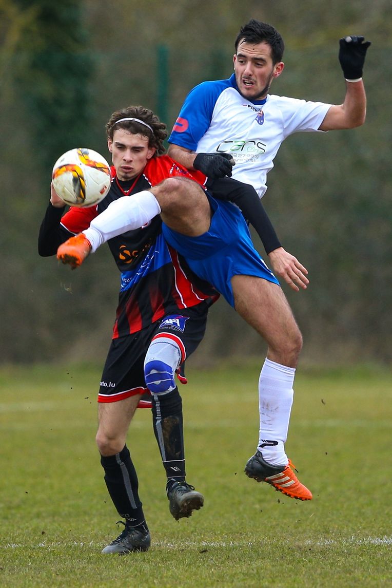 Red Boys Aspelt - AS Luxembourg-Porto 0-1: Michel De Jesus et André Fitas. 
