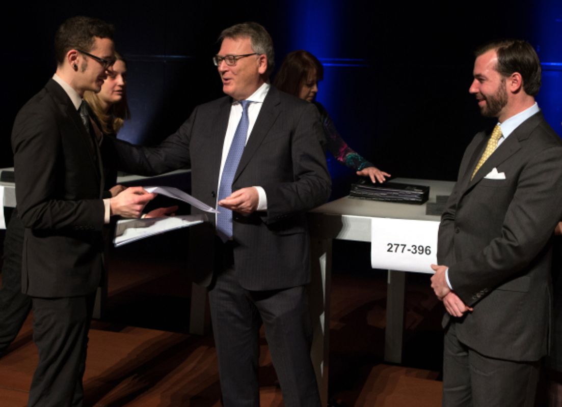 Remise des diplomes CATP/CITP/DAP et Promotion du Travail par le Ministre Nicolas Schmit et le Grand Duc Heritier, le Prince Guillaume, a la Philarmonie, Luxembourg, le 01 Mars 2015. Photo: Chris Karaba