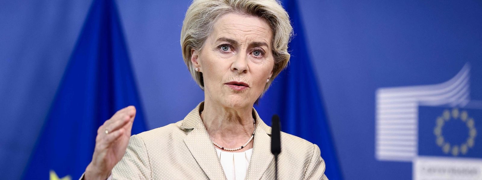 „Wir haben hart daran gearbeitet, Europa vor den Folgen der Krise auf den Energiemärkten zu schützen und sind jetzt besser auf diesen Winter vorbereitet“, sagte EU-Kommissionspräsidentin Ursula von der Leyen am Dienstag in Brüssel.