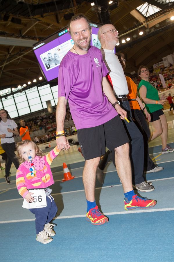 Laufen aus Solidarirät:  „Relais pour la Vie“ der Fondation Cancer, Coque