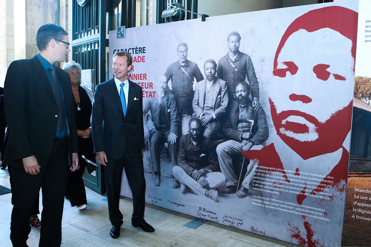 Großherzog Henri besucht Nelson-Mandela-Ausstellung