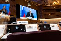 O ministro dos Negócios Estrangeiros russo, Sergei Lavrov, diz que uma terceira guerra mundial está na mente dos políticos ocidentais, e não na mente dos russos. 