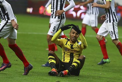 Bundesliga: Dortmund patzt in Frankfurt 