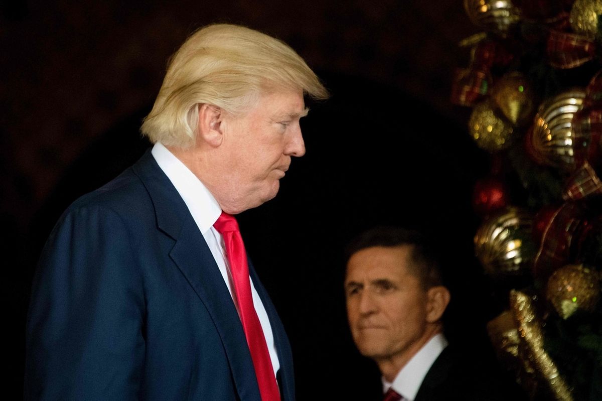  Flynn dankte Trump am Montag "für seine Loyalität".
 
 
 