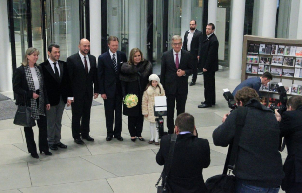 Feierliche Gedenkzeremonie in der Philharmonie für die Holocaust-Opfer.