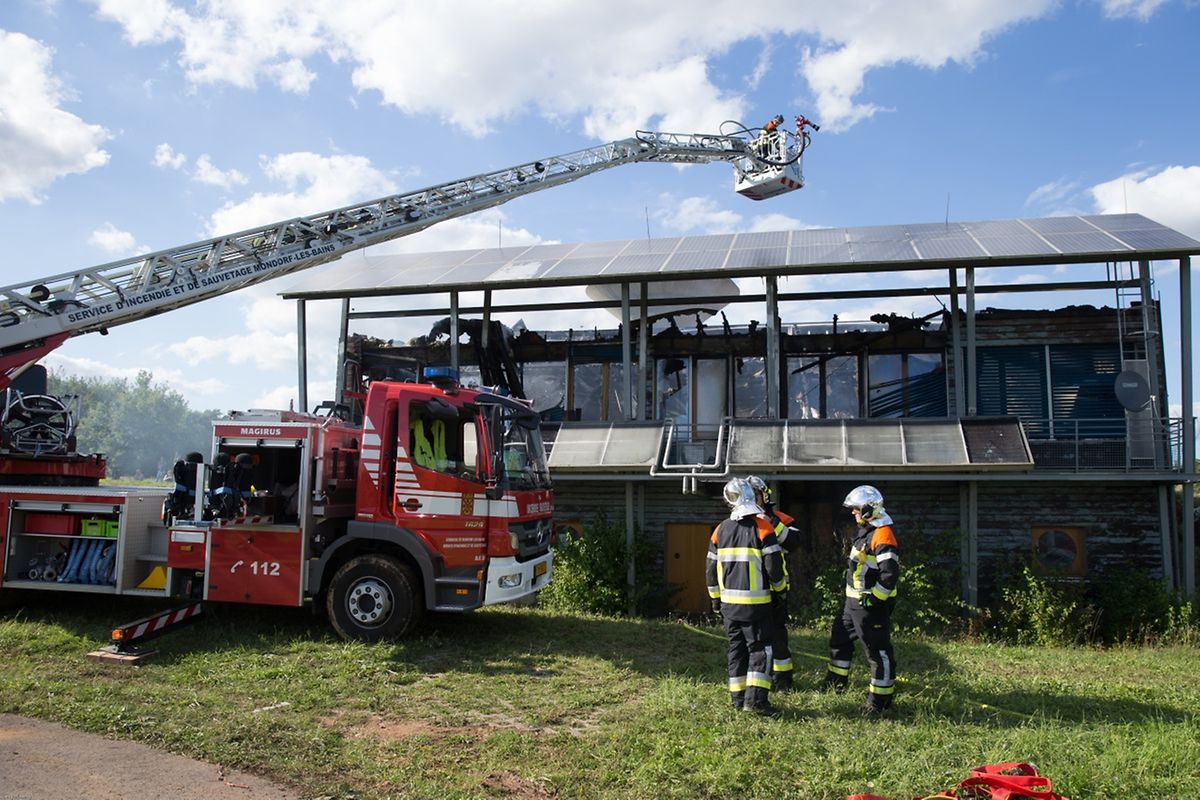Das Jugendhaus in Remerschen - im früheren Energiepark-Gebäude - wurde am Sonntag zum Raub der Flammen. 