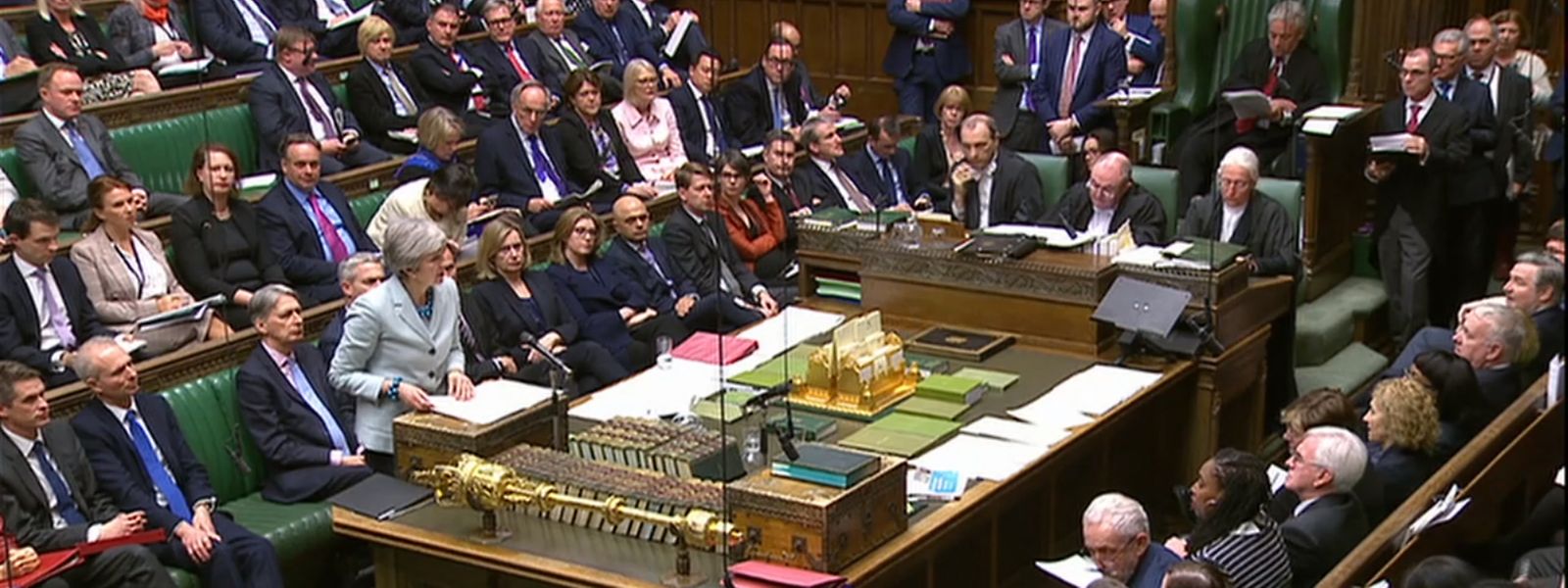 Theresa May bei ihrer Rede vor dem Parlament.
