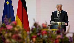 German President Frank-Walter Steinmeier delivers a speech during a ceremony for Germany's victims of the coronavirus (Covid-19) pandemic at the Konzerthaus concert hall in Berlin on April 18, 2021. - Germany holds a national memorial service and ceremony on April 18 for its 80,000 victims of the coronavirus pandemic, sharing the pain of grieving families and those who died alone because of Covid curbs. (Photo by Michael Sohn / POOL / AFP)