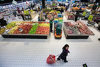 Global food prices set a record last month