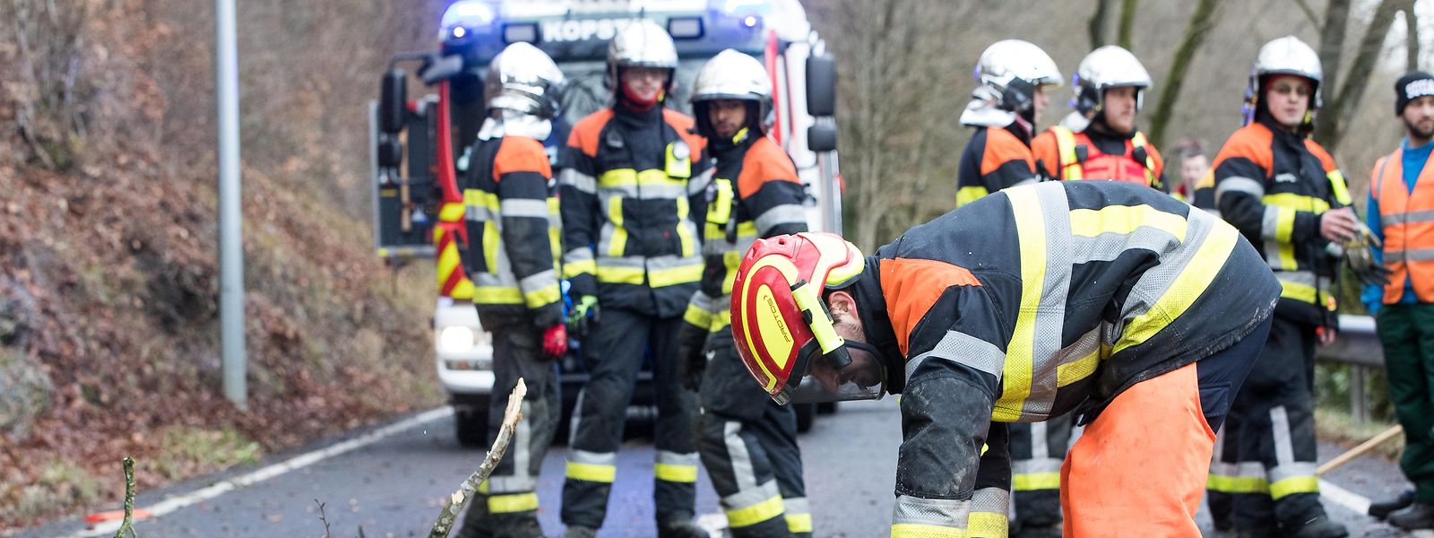 Le PNOS prévoit le recrutement de 2.000 pompiers professionnels d'ici 2025. 