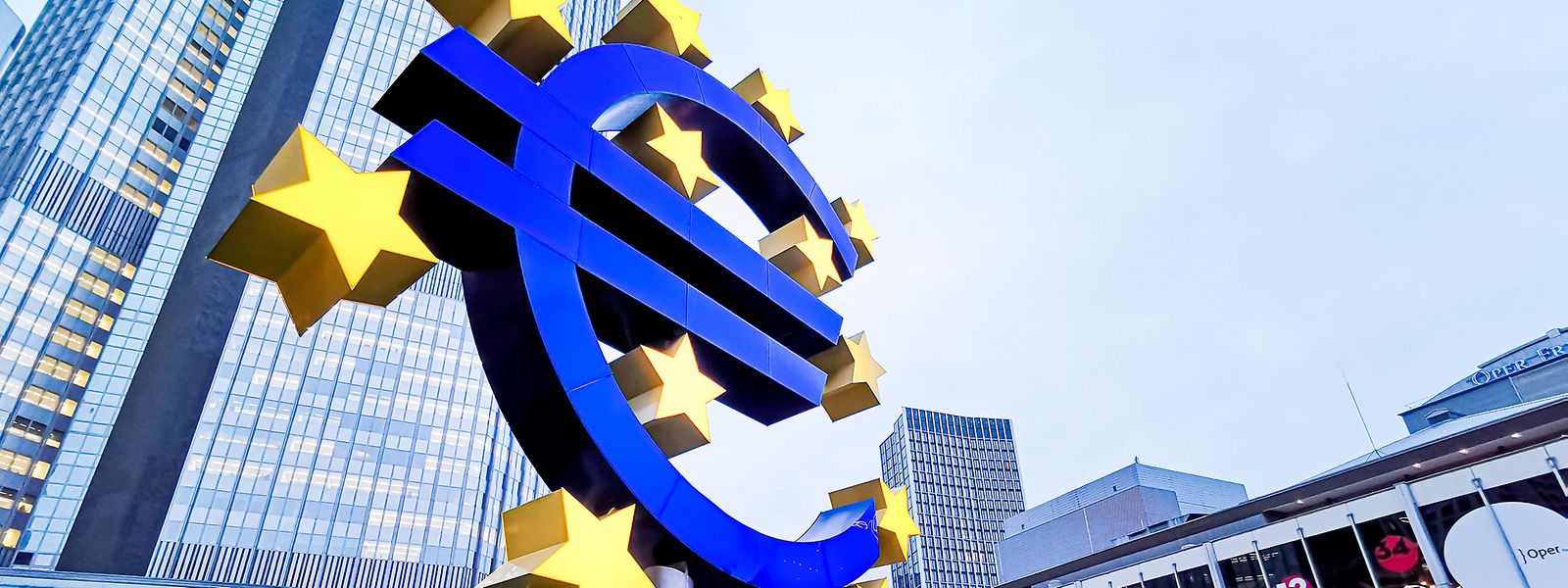 Sur l'ensemble de l'année 2022, la croissance de la zone euro a atteint 3,5%, selon Eurostat, un chiffre supérieur à celui de la Chine (3%) et des Etats-Unis (2,1%). 