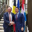 Le ministre-président wallon Willy Borsus (à g.) vient de rencontrer le Premier ministre luxembourgeois Xavier Bettel.