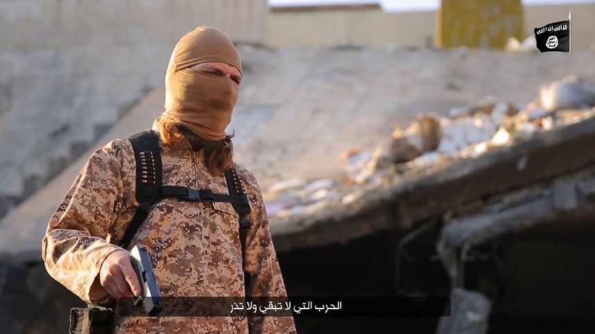Einer der IS-Kämpfer auf dem Video soll nach Erkenntnissen des portugiesischen Geheimdienstes Steve Duarte sein.