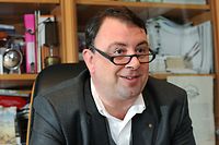 Dr. Claude Schummer belastet Jean-Louis Schiltz, es reagiert das HRS als Institution. 