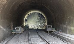  Während Wartungsarbeiten war am 27. August ein Teil des Tunnels Schüttburg auf der Strecke zwischen Kautenbach und Wilwerwiltz eingestürzt. 